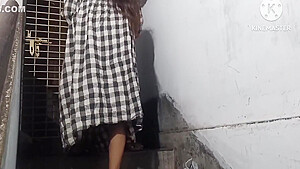 Indian Ne Chupke Se Chudai Ki With College students 18+