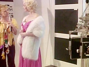 Inside olinka (1985)