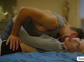 Izzy Wilde And Dante Colle - Ts Barebacked By