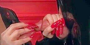 Jaime les ongles longs