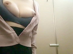 Japanese Amateur Masturbating In The Toilet