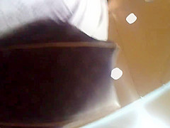 Japanese MILF upskirt