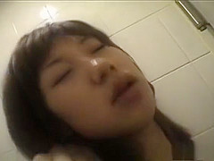 Japanese teen 18+ Fucked in Public Toilet