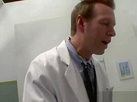 Jennifer Dark Loves Getting A Guy Turned On And Plowing   