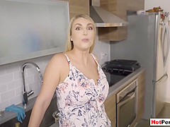 Joslyn Jane - Milf Stepmom Gets On Her Knees And Stepson Dreams Comes True