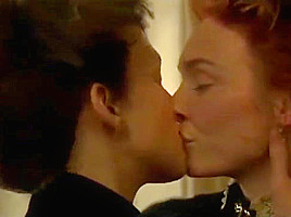 Keira Knightley & Eleanor Tomlinson - Colette (2018)
