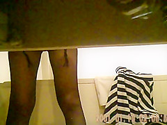 Khmer in toilet 2