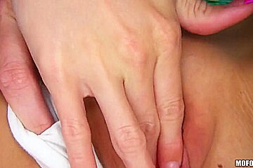 Kylie Kane is masturbating on camera
