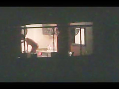 La vecina de lejos