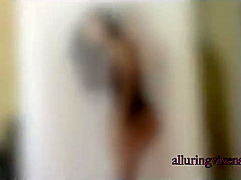 Lace Love - Alluringvixens