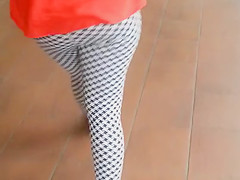 Leggins a Cuadros Ricas Nalgas Jovencita