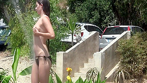 Leila - Public Girlfriend Fuck Near The Beach