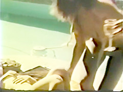 Lesbian Peepshow Loops 585 70s and 80s - Scene 4