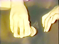 Lesbian Peepshow Loops 586 70s and 80s - Scene 2