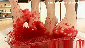 Louisa Lanewood & Roxy DeVille Jello Feet wmv
