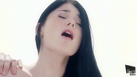 Lucy Li - Amazing Natural Tits
