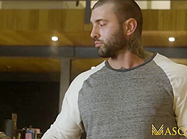 MASQULIN Hunk Igor Romani Barebacked By Big Homo Ryan Bones