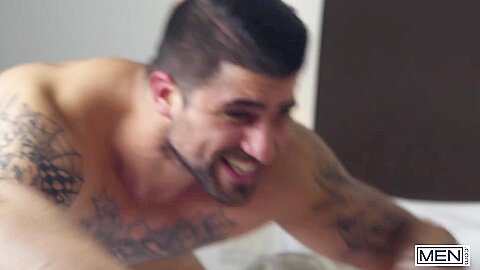 MEN - Athletic William Seed Tries Bottoming With A Muscular Top For The First Time And He Loves It