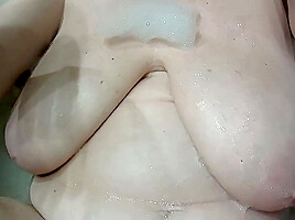 Maraolds Pussy Eating Underwater Dirty Talk