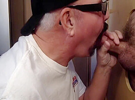 Mature Gloryhole Gay Sucks Cock At Home Till Cum In Mouth