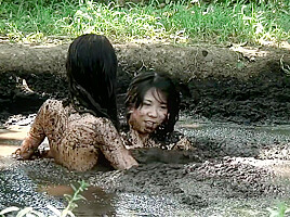 May Daz & Sherly - Sinking Three by Three