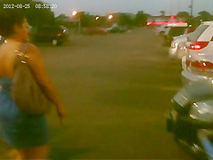 Mexican Chick Has Such Thibk Ass!