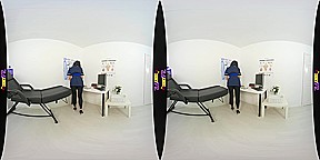 Mia J in Open Wide - ZexyVR