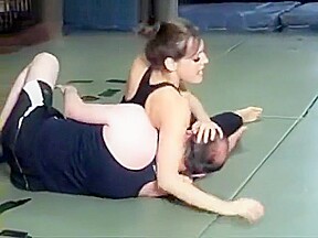 Mixed Wrestling weak guy 3