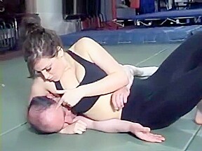 Mixed Wrestling weak guy 3