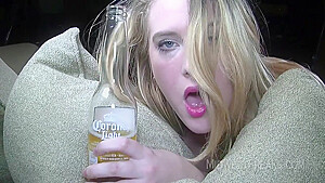 Mwf Skylar Blonde Facial