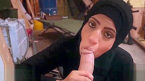 NADIA MUSLIM SUCK BIG COCK