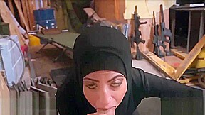 NADIA MUSLIM SUCK BIG COCK