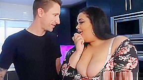 Nirvana Lust Eats Sundae and Cock