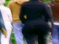 PAWG Mature in the park