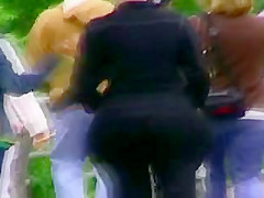 PAWG Mature in the park