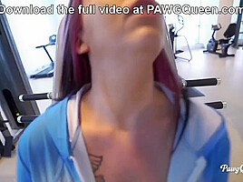 PAWGQueen Ryan Smiles Face Fucking after the Gym