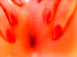 Paige Turnah sits on guys face