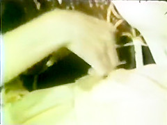 Peepshow Loops 419 70s and 80s - Scene 1