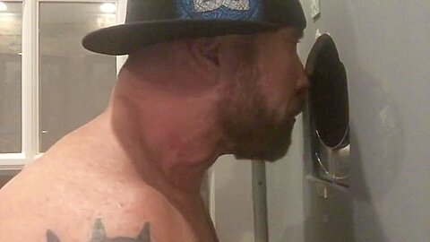 Philly GloryHole 215-817-5253 Deepthroat Plunges BBC