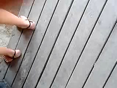 Public Feet 124