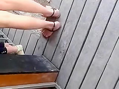 Public Feet 124