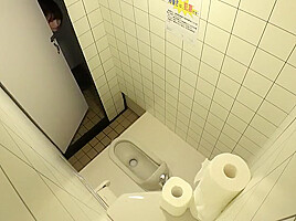 Pym-466 Video Of Female student 18+ In Public Toilet