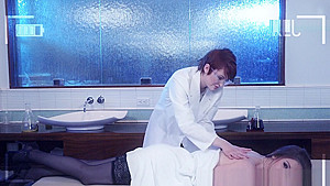 Redhead Masseuse Les Scissors Stockinged Dyke