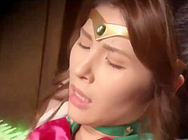 Sailor Jupiter Restraint