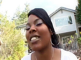 Sexy Black Girl Puts Her Face Down And Ass Up