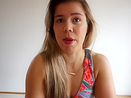 Sexy Fit Big Ass Girl Tries On Bikinis