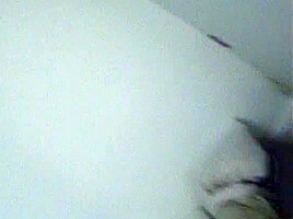 Sexy GF Enjoys A Nice Shower And A Shave