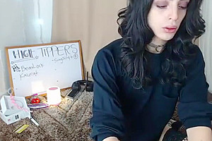 Sexy t-girl in fishnets