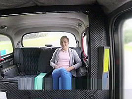 Short hair blonde Megan Talerico bounces her ass in the backseat