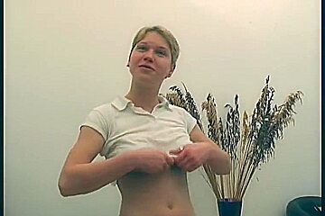 Shorthaired amateur German takes her clothes off - KLBR Produktion